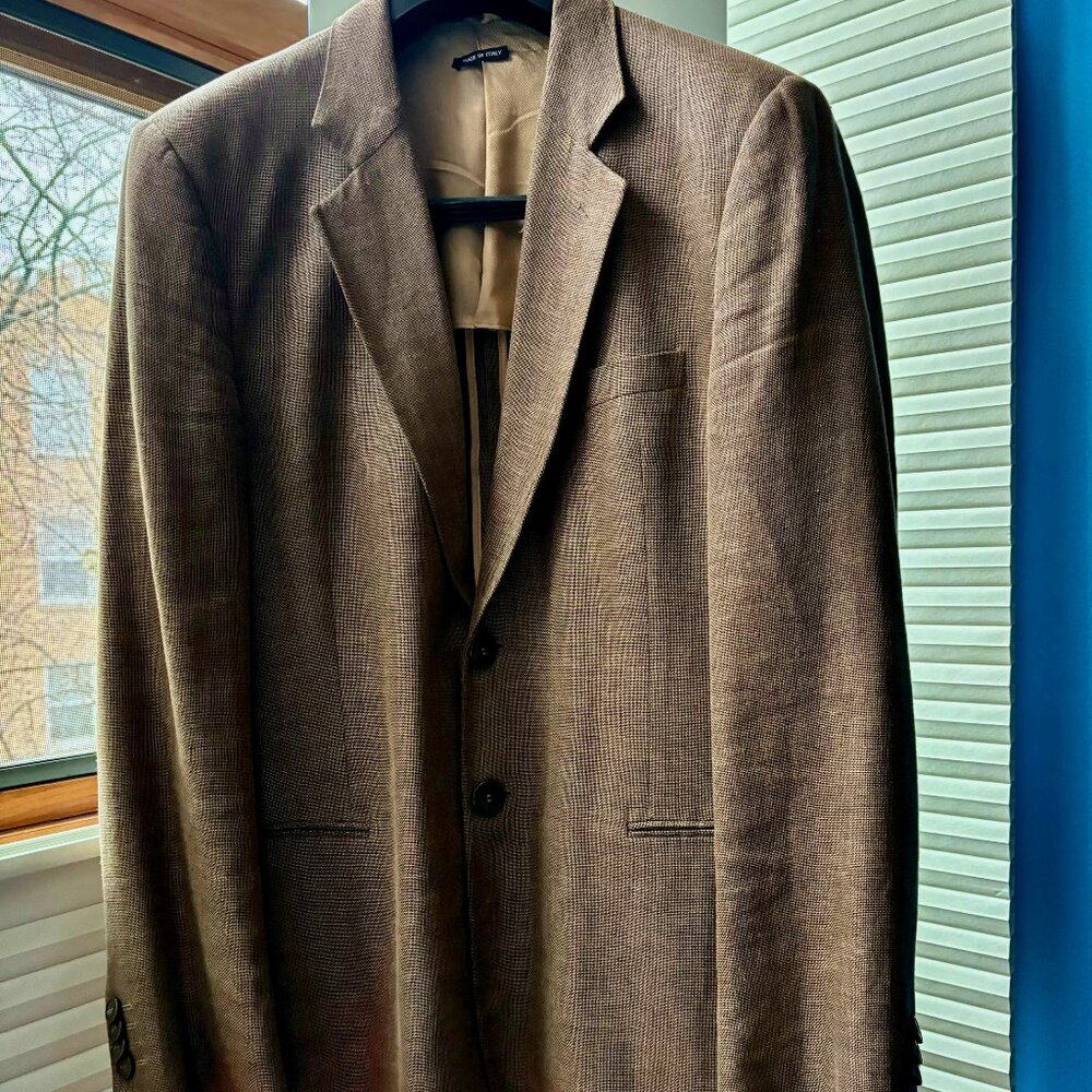 Giorgio Armani Luxury Linen Blazer